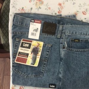 Lee relax fit Blue Jeans (new )